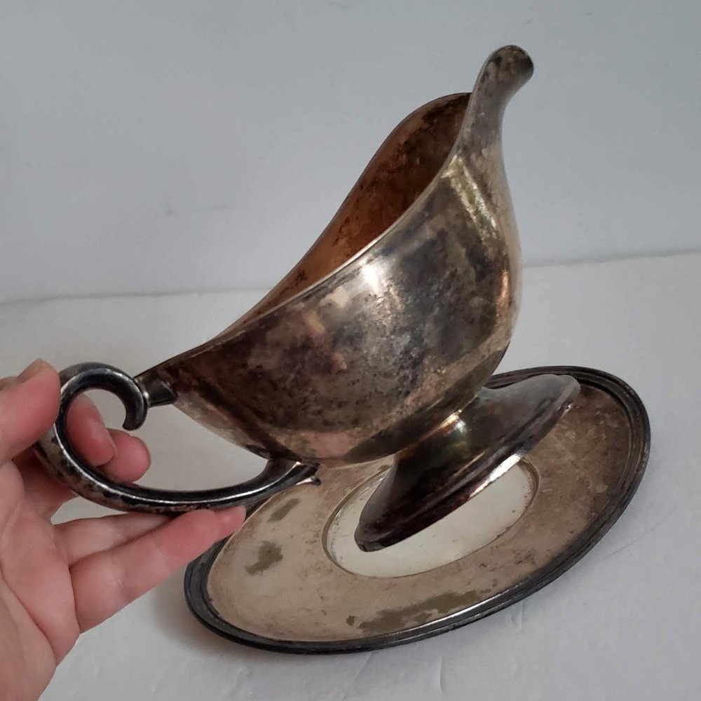 Lot of 2 Vintage SILVER PLATED Gravy Sauce Boat and Tray time patina Silverplate - Picture 13 of 14